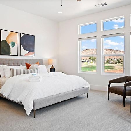 Villa #24 At Bloomington Country Club 圣乔治 外观 照片